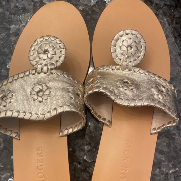 NEVER WORN Jack Roger’s - Picture 2 of 3